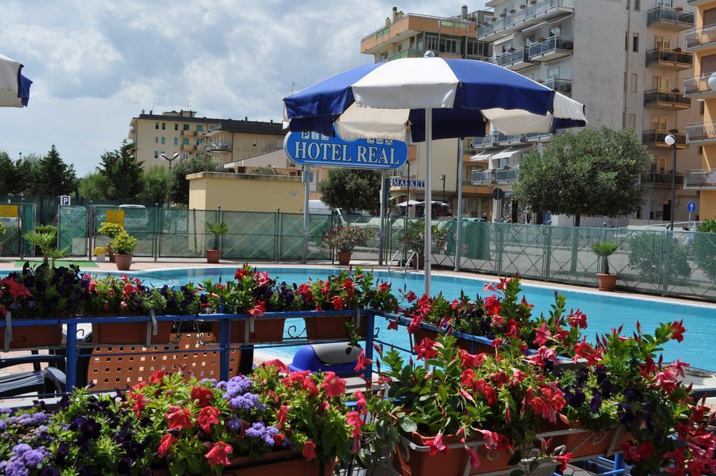 Hotel Real Sottomarina Εξωτερικό φωτογραφία